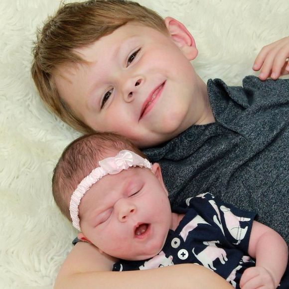 Meet your Posher, Rhonda - Picture 1 of 1